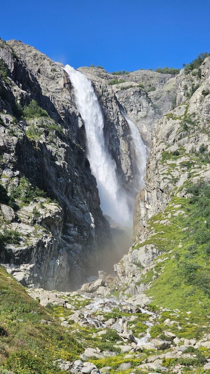 Shdugra Waterfall in the Becho valley