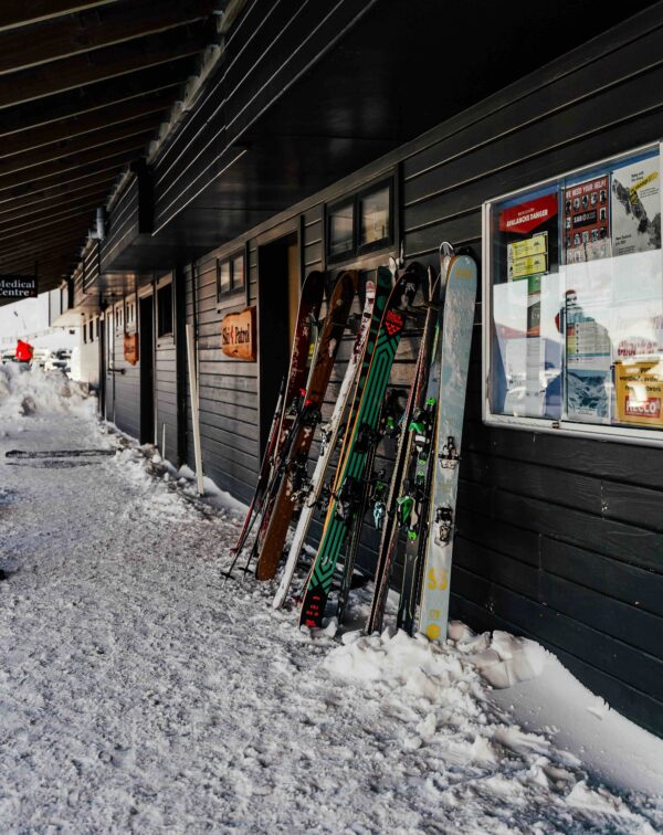 Mestia Ski Equipment Servise